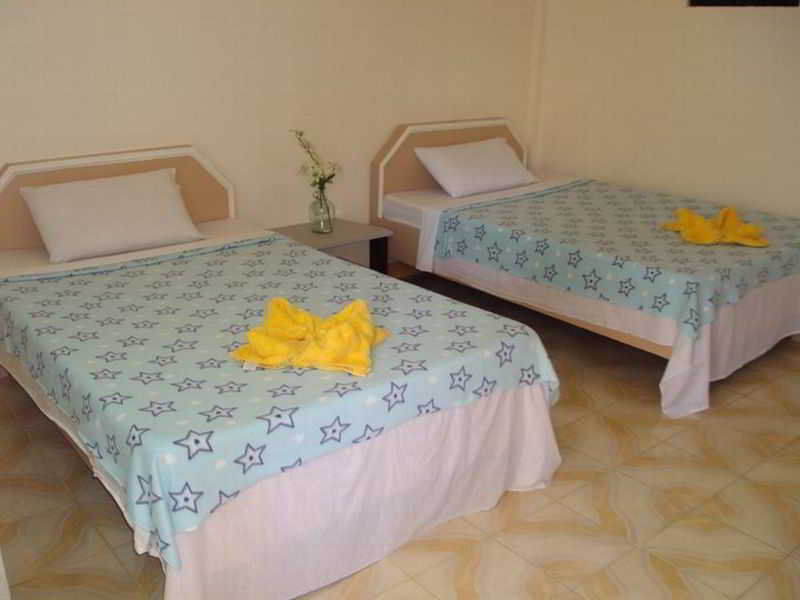 Balabag  Alliyah'S Beach Resort מראה חיצוני תמונה